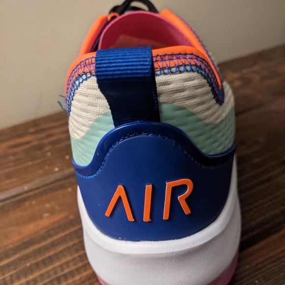 Nike Air Max motion 2 - Picture 7 of 9